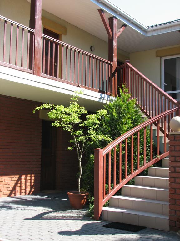 Patio Apartamenty I Pokoje Niechorze Exterior foto